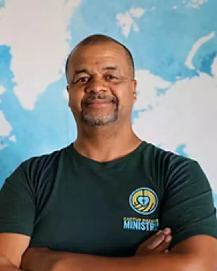 Olbin Visagie at Cactus Nazarene Ministry Center